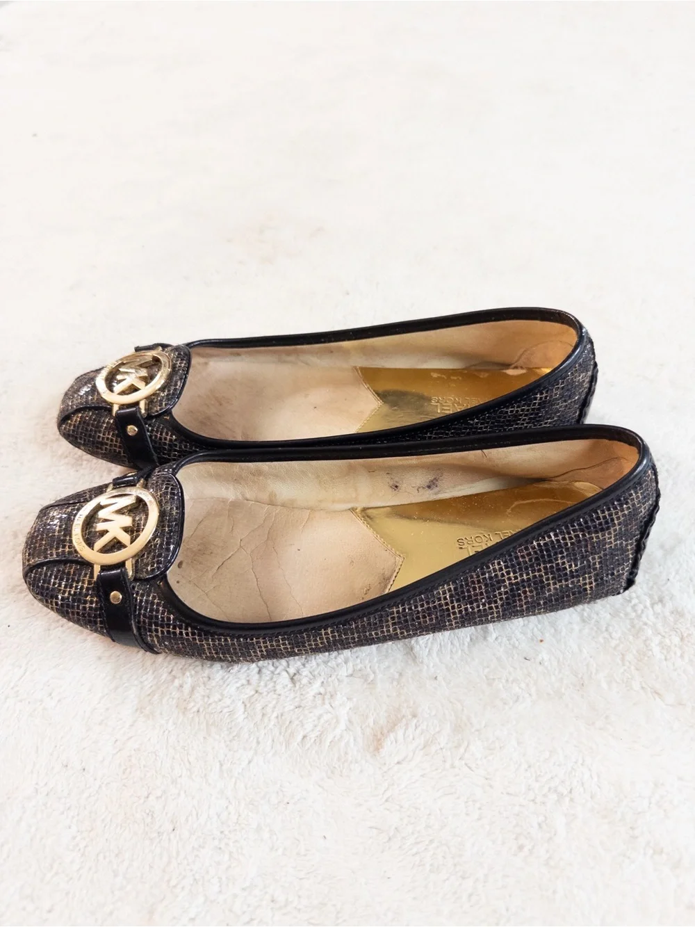 Michael Kors Black & Bronze Logo Ballet Flats Women’s Size 9.5